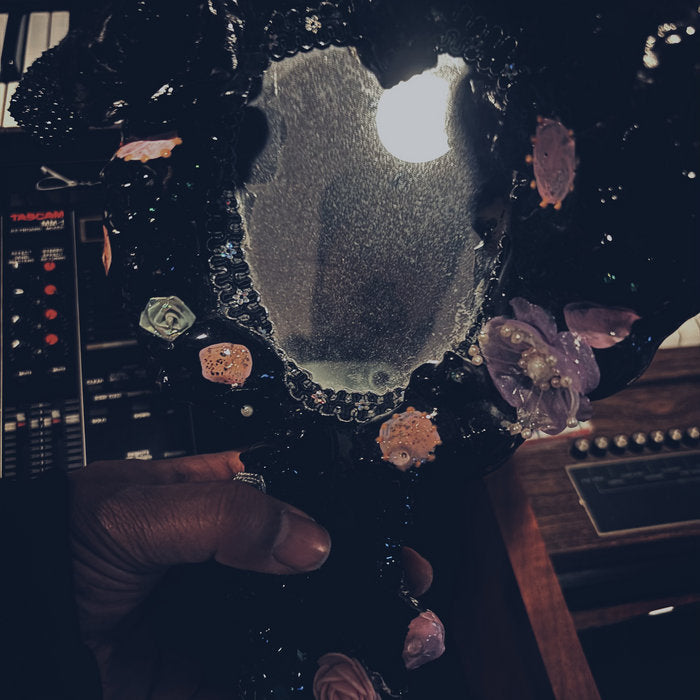 Maneka - bathes and listens LP