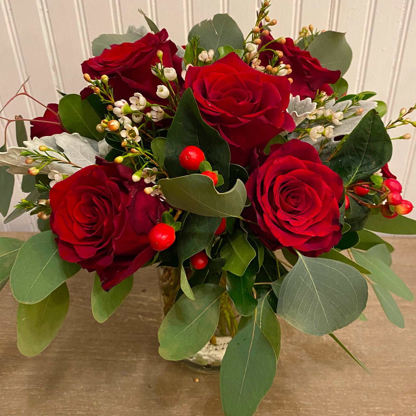 Dozen Roses Arrangement (Valentine's Day Pre-Order!)